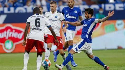 屡创佳绩 屡创佳绩