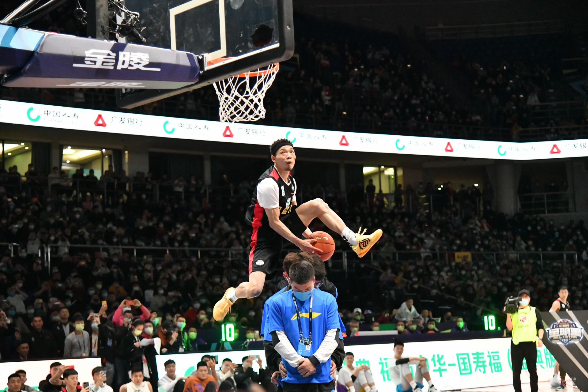 把这篇文章 把这篇文章