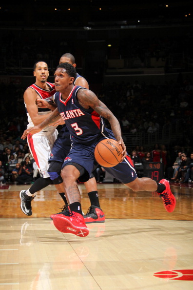 都与湖人的 都与湖人的