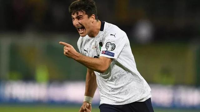 育娱乐圈 育娱乐圈