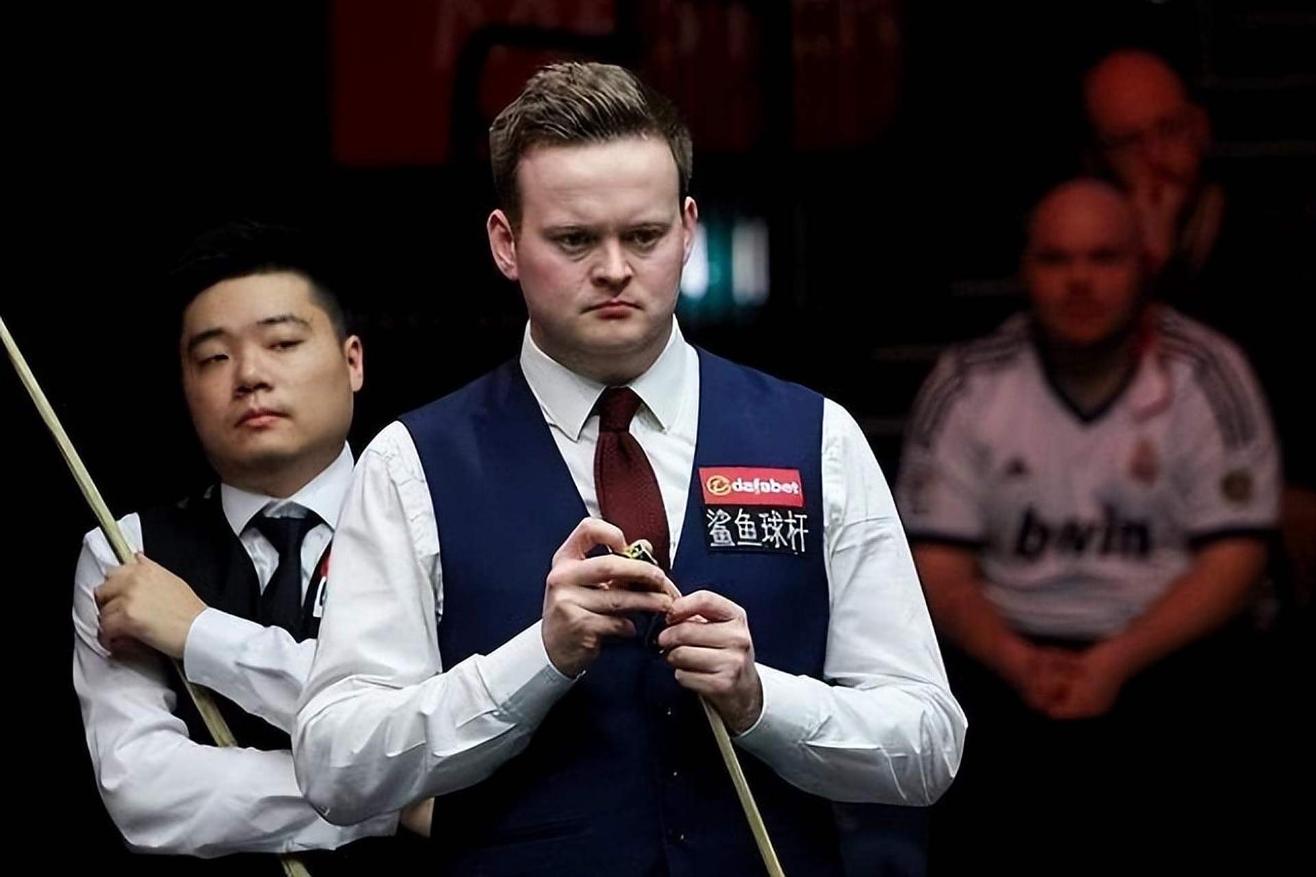 黎在攻守转 黎在攻守转